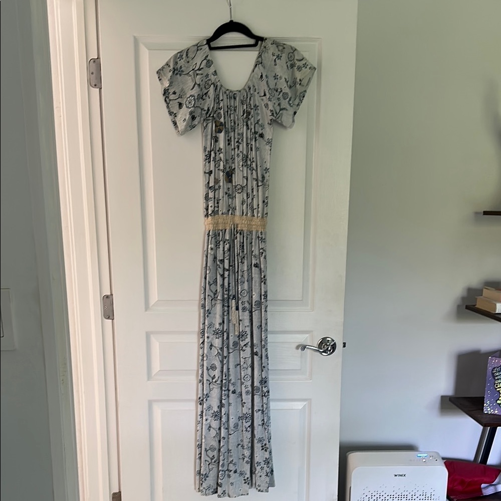 Skemo pale blue floral Maxi Dress with Flutter Sleeves